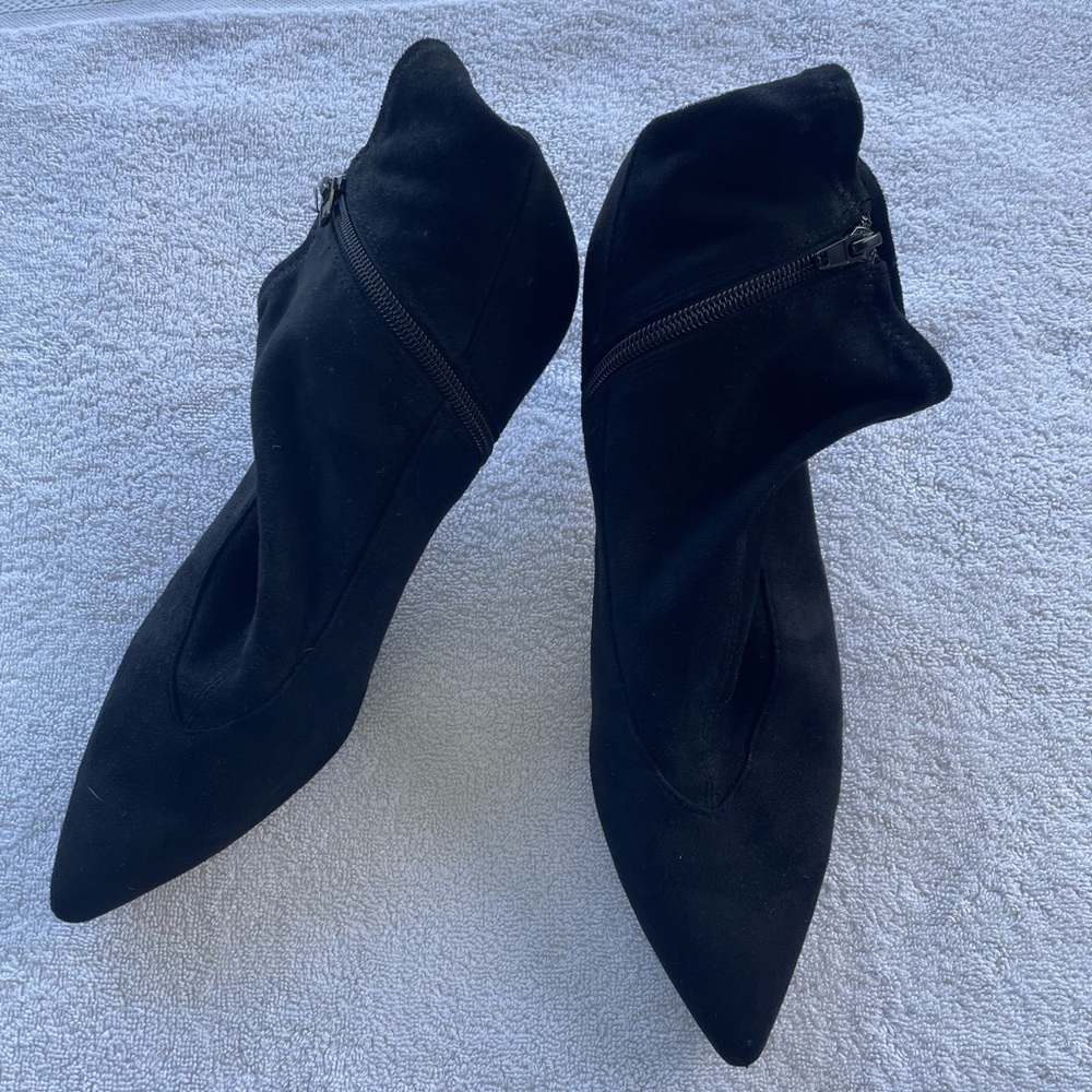 Bella Vita ankle boots